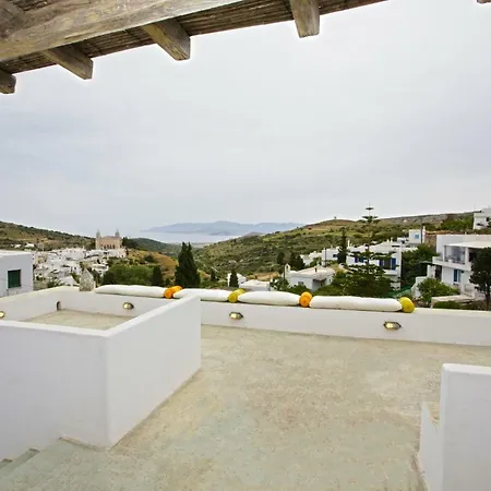 Sophia's Traditional House At Lefkes Paros בית נופש *