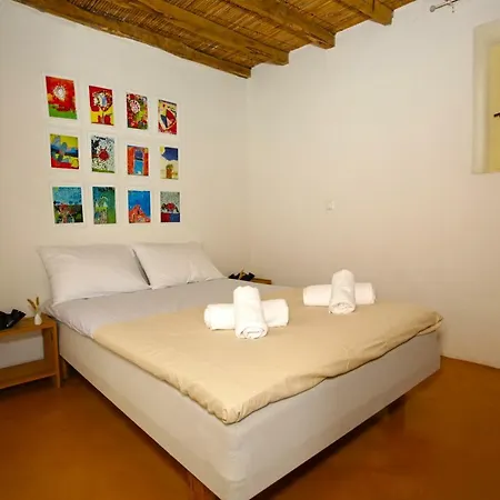 Sophia's Traditional House At Lefkes Paros *